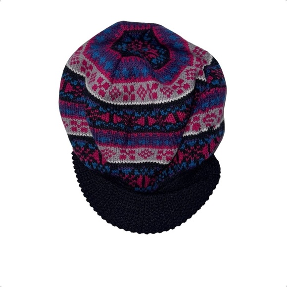 Steve Madden (NWOT) Knit Cap With Bill - Picture 2 of 7